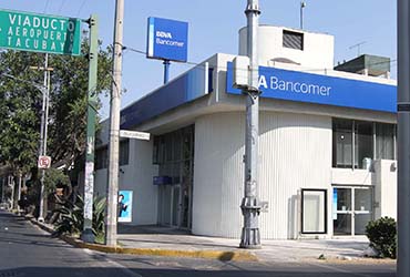 La BMV y los bancos reiniciarán sus actividades el martes 5 en su horario normal.. 