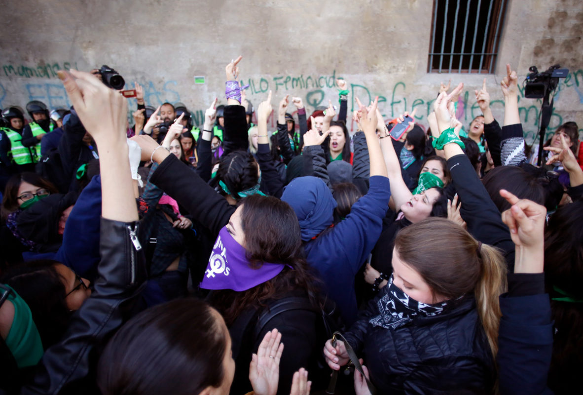 Mujeres Protestan En Palacio Nacional Contra Feminicidios Alto Nivel 7005