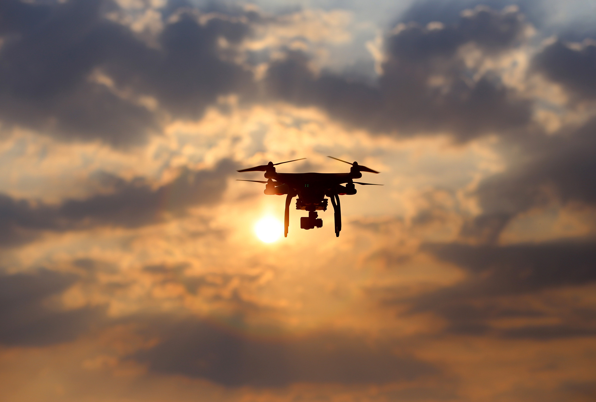 Los 10 mejores drones con cámara - Alto Nivel