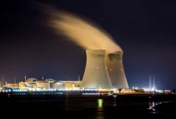 Bancos se comprometen a triplicar generación de energía nuclear mundial para 2050