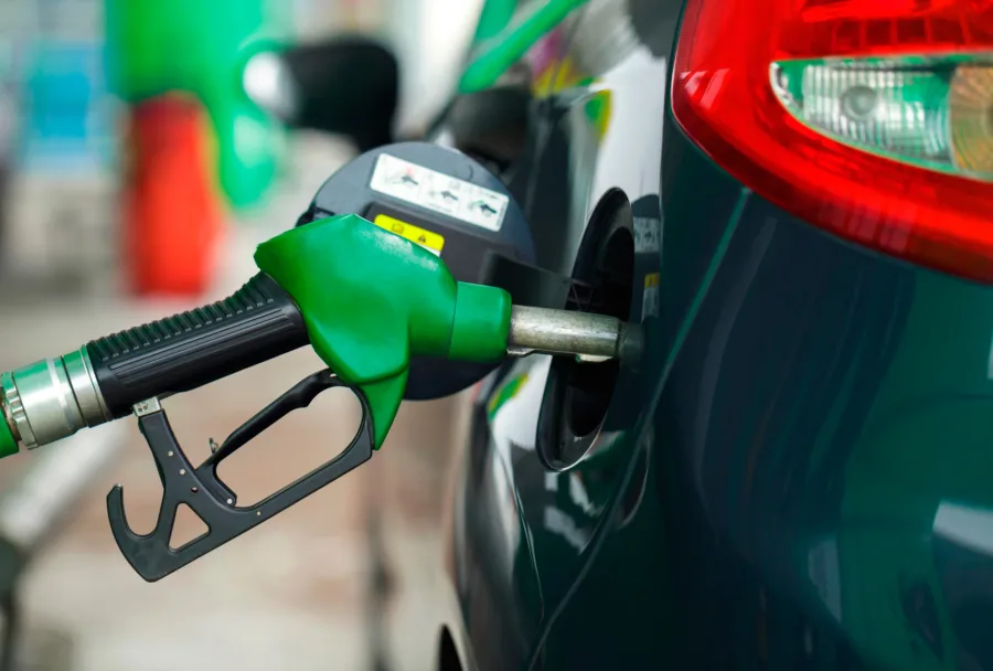 IEPS subirá 4.5% en 2025: así subirán los precios de la gasolina